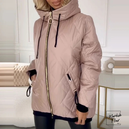 Hanna™ | Thermojacka med premiumquiltning och hög krage