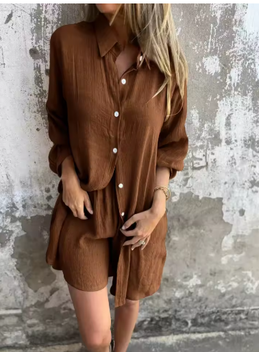 IZELA™ Avslappnat set med skjorta och shorts