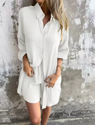 IZELA™ Avslappnat set med skjorta och shorts
